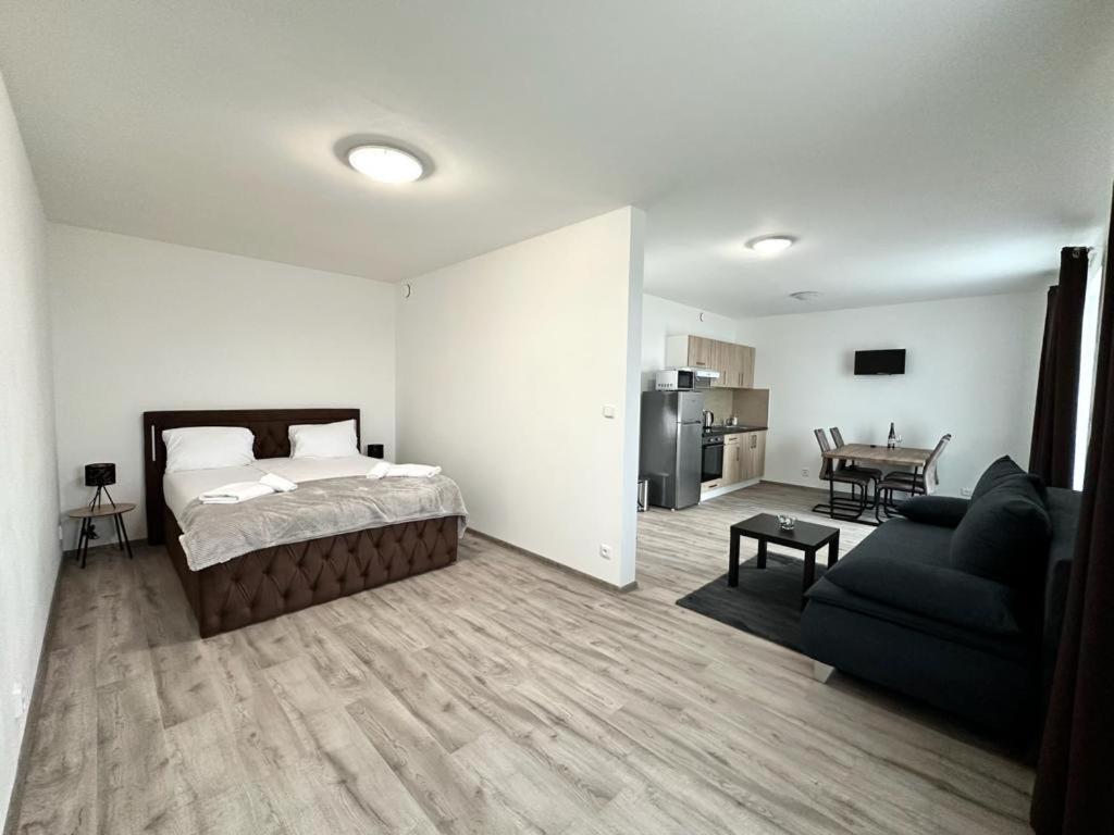 Sky Apartments 509 Plzen Ngoại thất bức ảnh